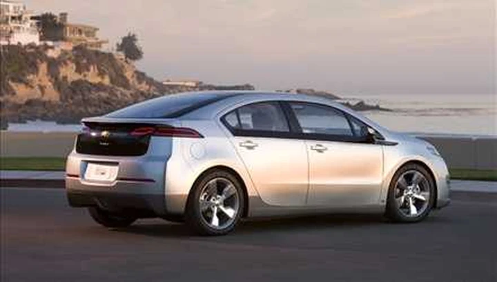GM: le auto elettriche devono fare rumore