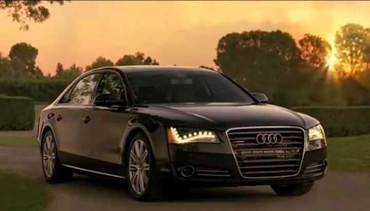 Audi e Mercedes, concorrenza a ritmo di spot