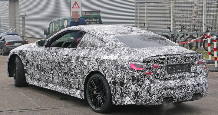 BMW M4 Coupe 13