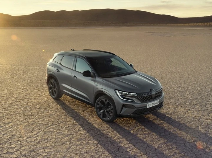 Renault Austral: al via i preordini