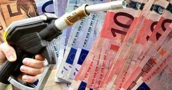 Carburanti: nuovi rialzi per benzina e diesel