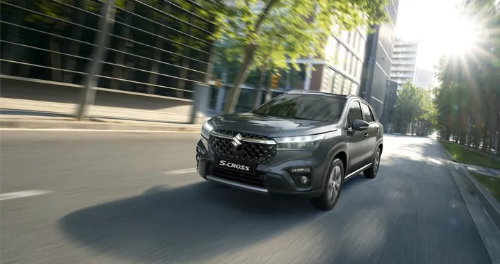 Suzuki aggiorna la gamma auto: arrivano Vitara e S-Cross Hybrid con cambio automatico