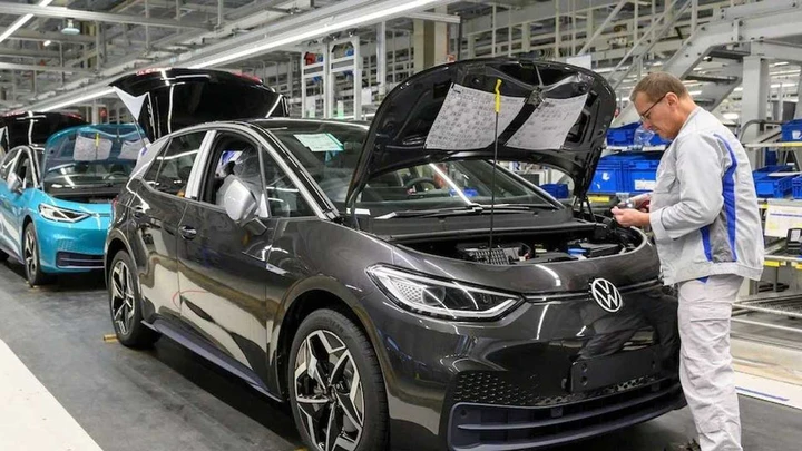 Volkswagen e QuantumScape: accordo per batterie innovative
