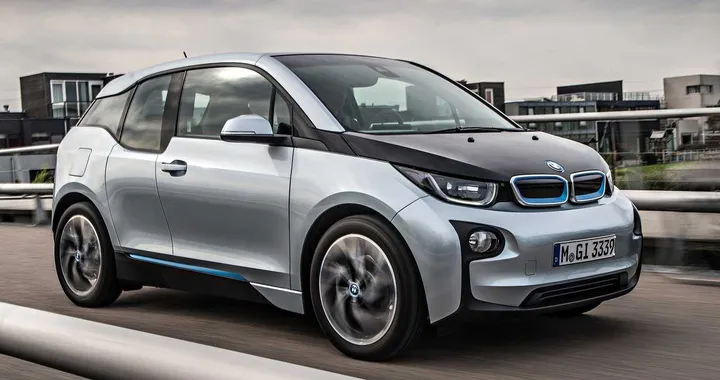 Car Sharing: con DriveNow arrivano le Bmw i3