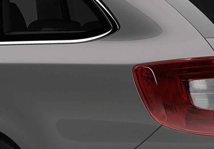 I teaser della Skoda Superb Wagon
