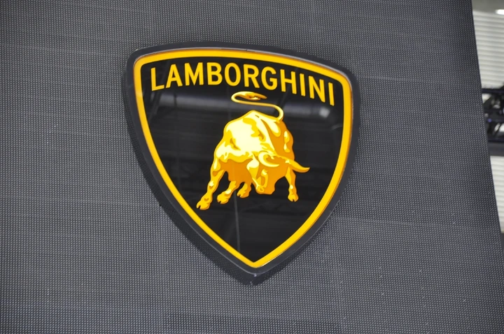 Stand Lamborghini al Salone di Ginevra 2015