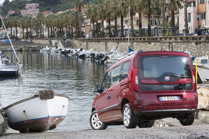 Fiat Doblò 2015: il meglio per la famiglia