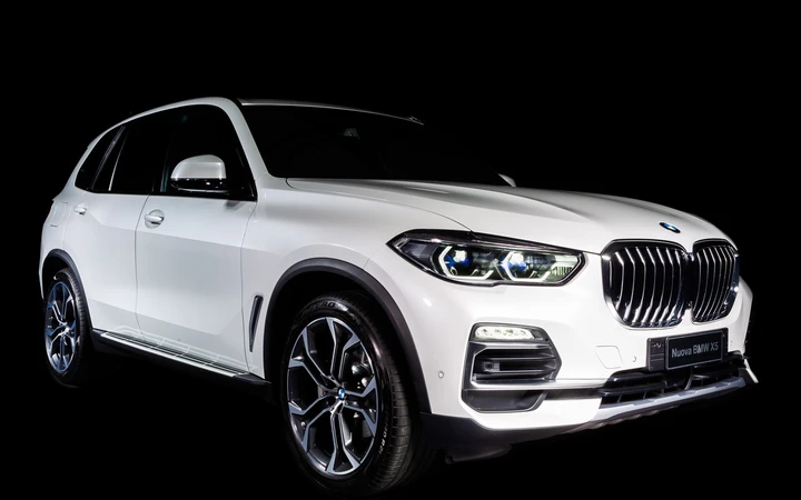 Bmw X5 Timeless Edition: le immagini ufficiali