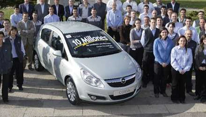 Dieci milioni di Opel prodotte, festa a Saragozza