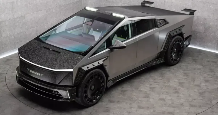 Cybertruck by Mansory: tuning selvaggio, carbonio forgiato e lusso sfrenato