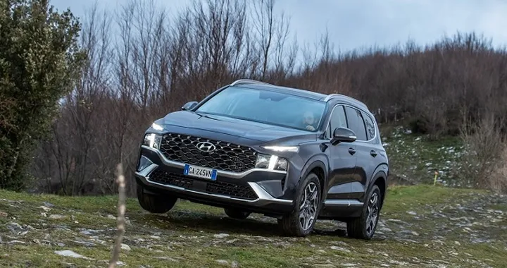 Hyundai Santa Fe 20th Anniversary: primo contatto