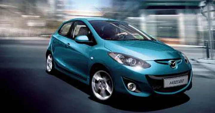 Mazda2, 3 e 5 al Salone di Parigi 2010
