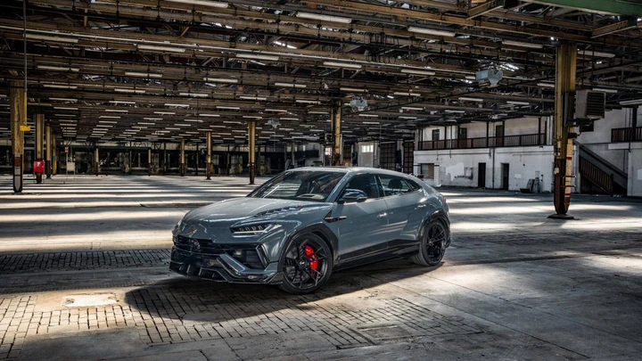 ABT Urus Scatenato: il super SUV di Lamborghini diventa più potente [FOTO]