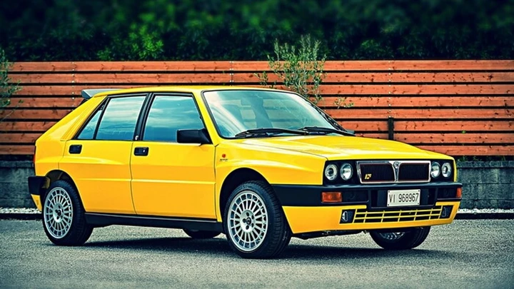 Lancia Delta HF Integrale di Roberto Baggio battuta ad asta di beneficenza a 230mila euro
