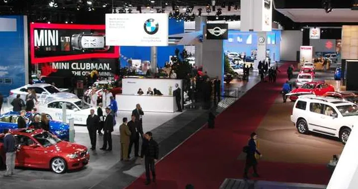 A Detroit è boom delle auto taglia small