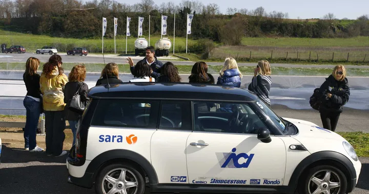8 marzo: festa della donna in pista!