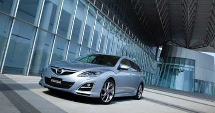 Mazda 6 2010: rinnovata fuori e dentro