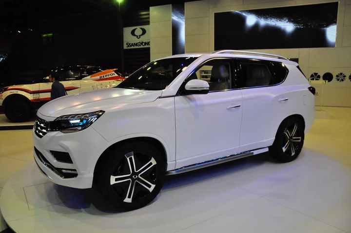 SsangYong LIV-2 Concept: première al Salone di Parigi 2016