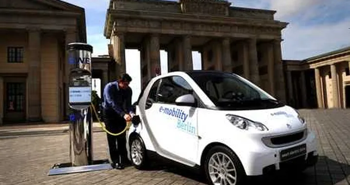 Berlino si elettrifica: via alla seconda fase