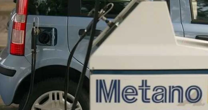 Emissioni: in autostrada il metano batte l'ibrido