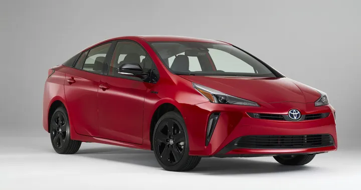Toyota Prius Anniversary Edition: serie speciale per i 20 anni dell’iconica ibrida