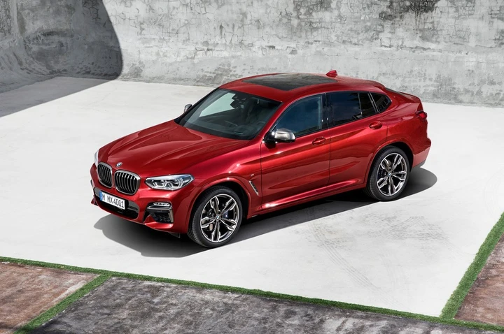 BMW X4 M40d 2018: immagini ufficiali
