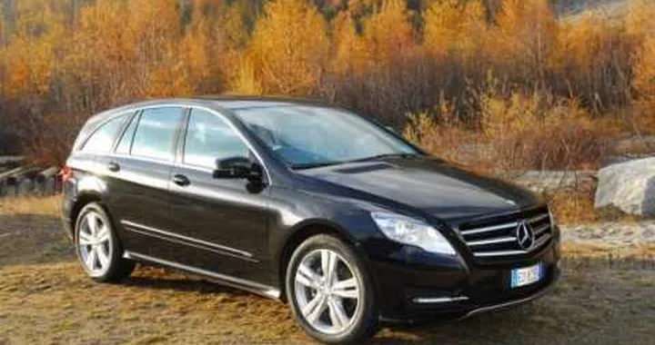 Mercedes Classe R 350 CDI 4Matic: integrale da 68.000 euro
