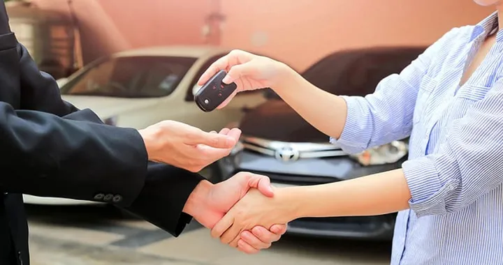 Passaggio di proprietà auto: costo, calcolo, documenti