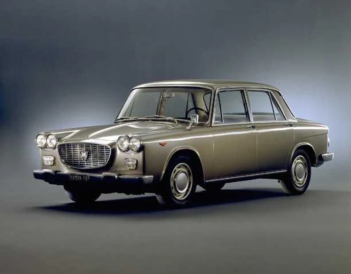 Lancia Flavia, Flavia Sport e Convertibile