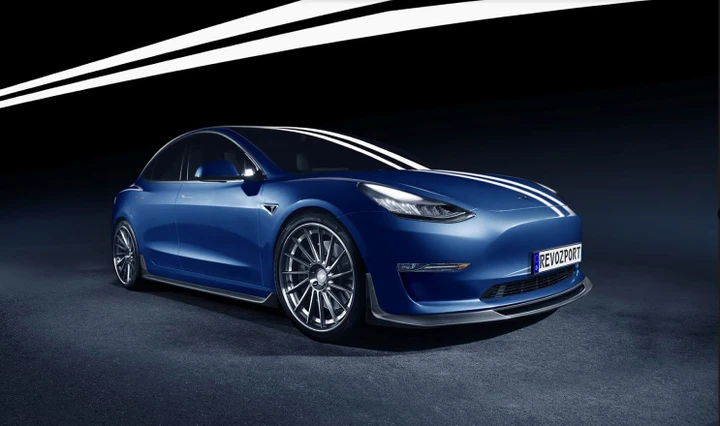 Tesla Model 3 by RevoZport: il tuning a zero emissioni