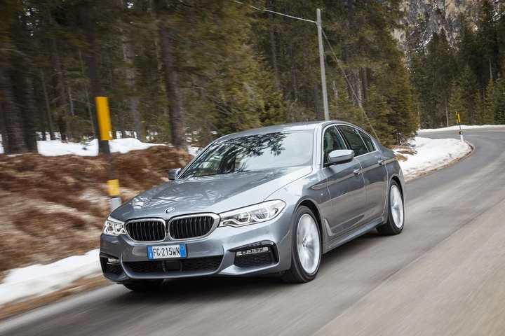 BMW xDrive Experience: sulle Alpi con la nuova Serie 5