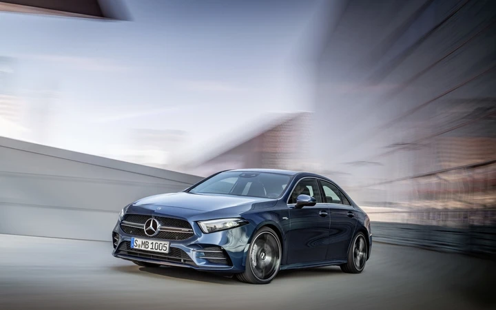 Nuova Mercedes-AMG A 35 4MATIC Sedan
