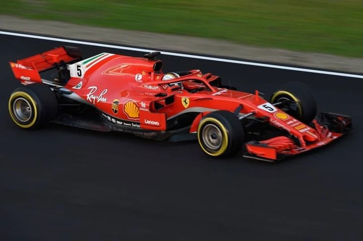 F1, Vettel segna il nuovo record della pista durante i test di Barcellona