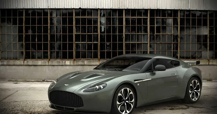 Aston Martin V12 Zagato: debutto al Salone di Francoforte 2011