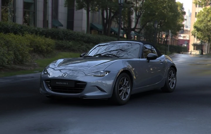 Mazda MX-5 2020: scheda tecnica, dotazioni e prezzi