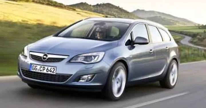L'Astra Sports Tourer e la GTC Paris tra le novità Opel al Salone di Parigi