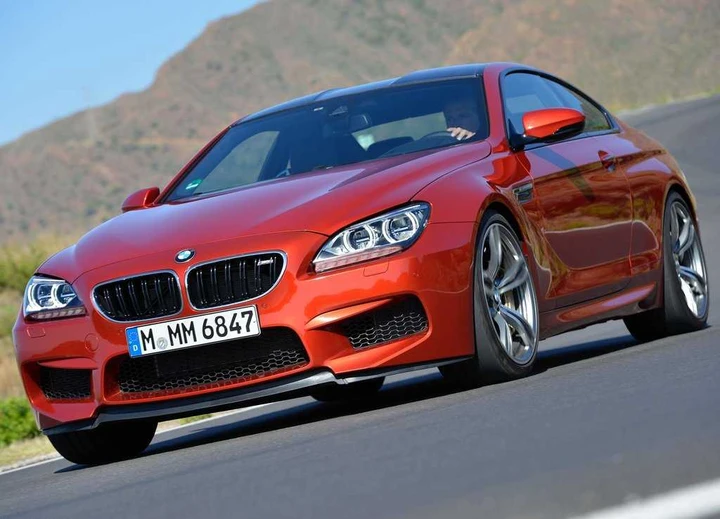 Bmw M6 Coupé, nuove foto ufficiali