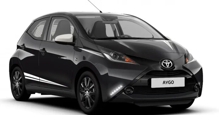 Toyota Aygo, nuovo allestimento X-Black e pacchetto sicurezza di serie