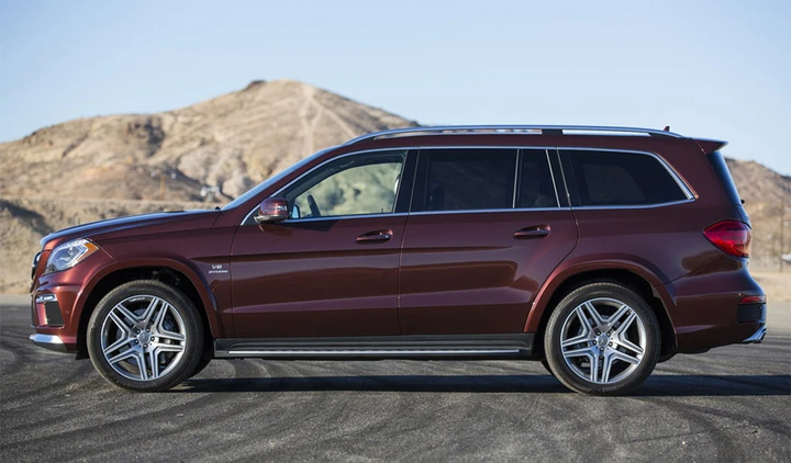 Mercedes, allo studio un SUV firmato Maybach