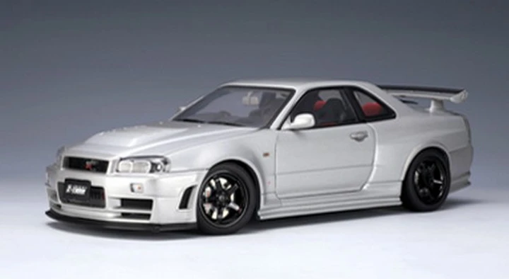 In vendita una Nissan GT-R Nismo Z-Tune: prezzo da capogiro