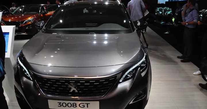 Nuova Peugeot 3008 al Salone di Parigi 2016