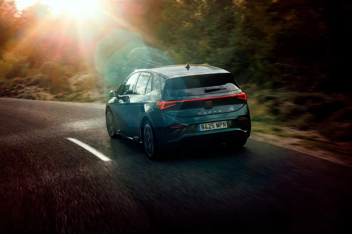 Cupra Born VZ sicurezza