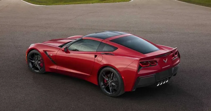 Chevrolet, allo studio una Corvette entry-level?