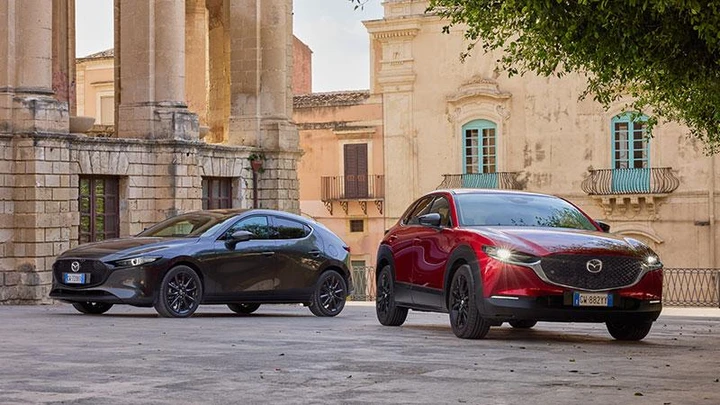 Mazda 3 e CX-30 2025: evoluzione all'insegna di prestazioni ed efficienza