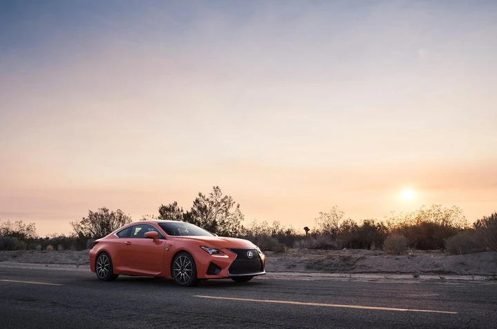 Lexus RC F: nuove immagini ufficiali