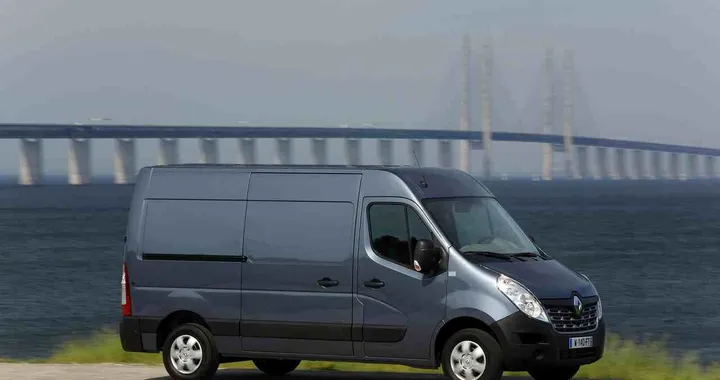 Renault Master 2014: prezzi da 21.950 euro