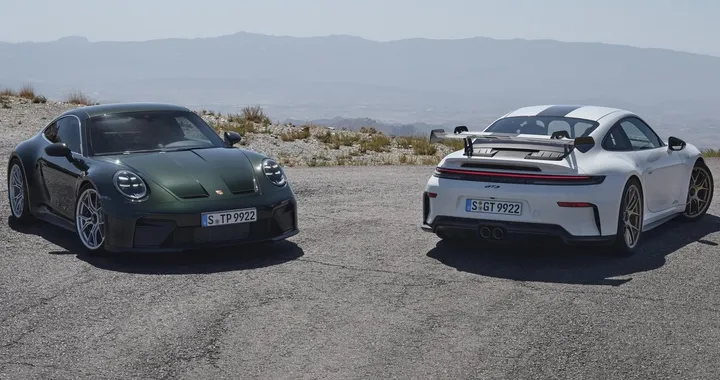 Porsche 911 GT3 (992.2): prestazioni estreme e raffinatezza per il 25° anniversario