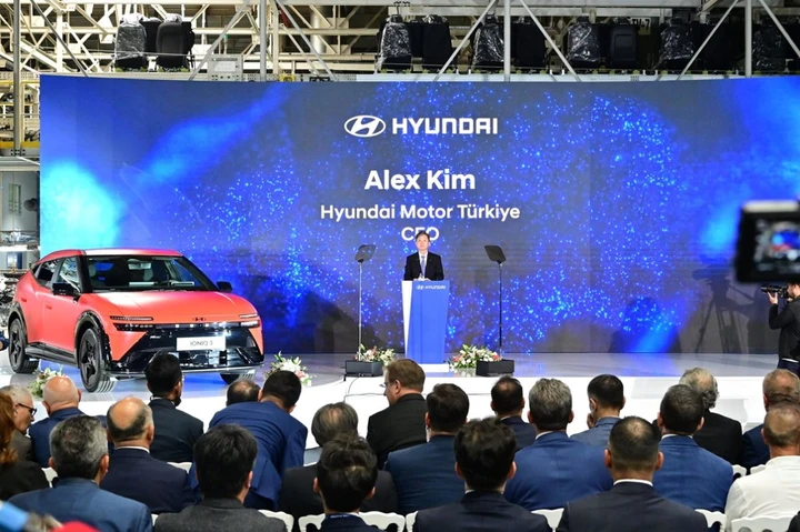 IONIQ 3 entra in produzione: Hyundai investe 250 milioni di euro