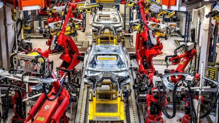 Stellantis Cassino: nuova linea Maserati e piattaforma STLA dal 2026