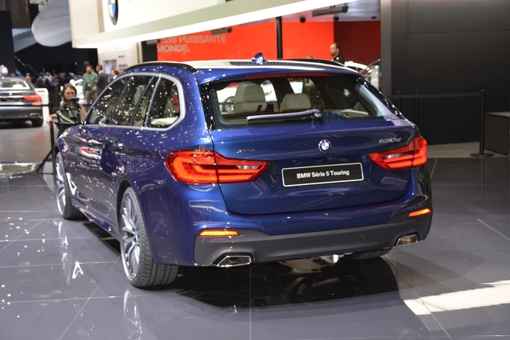Bmw Serie 5 Touring 2017, protagonista a Ginevra
